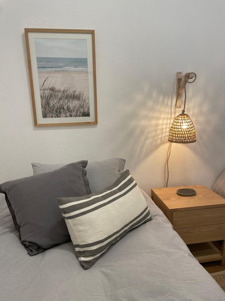 غرفة النوم 2