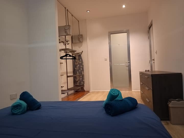 غرفة النوم 2