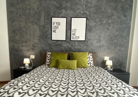 Charming one-bedroom apartment | Metro M2 Cologno Centro | MI