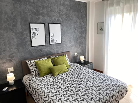Charming one-bedroom apartment | Metro M2 Cologno Centro | MI