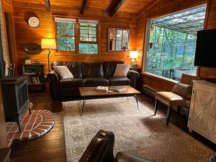 Sunburst Creekside Cabin - Boone, NC