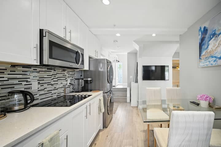 The Garden House 3br 2ba | Near Downtown & Airport - Vancouver
