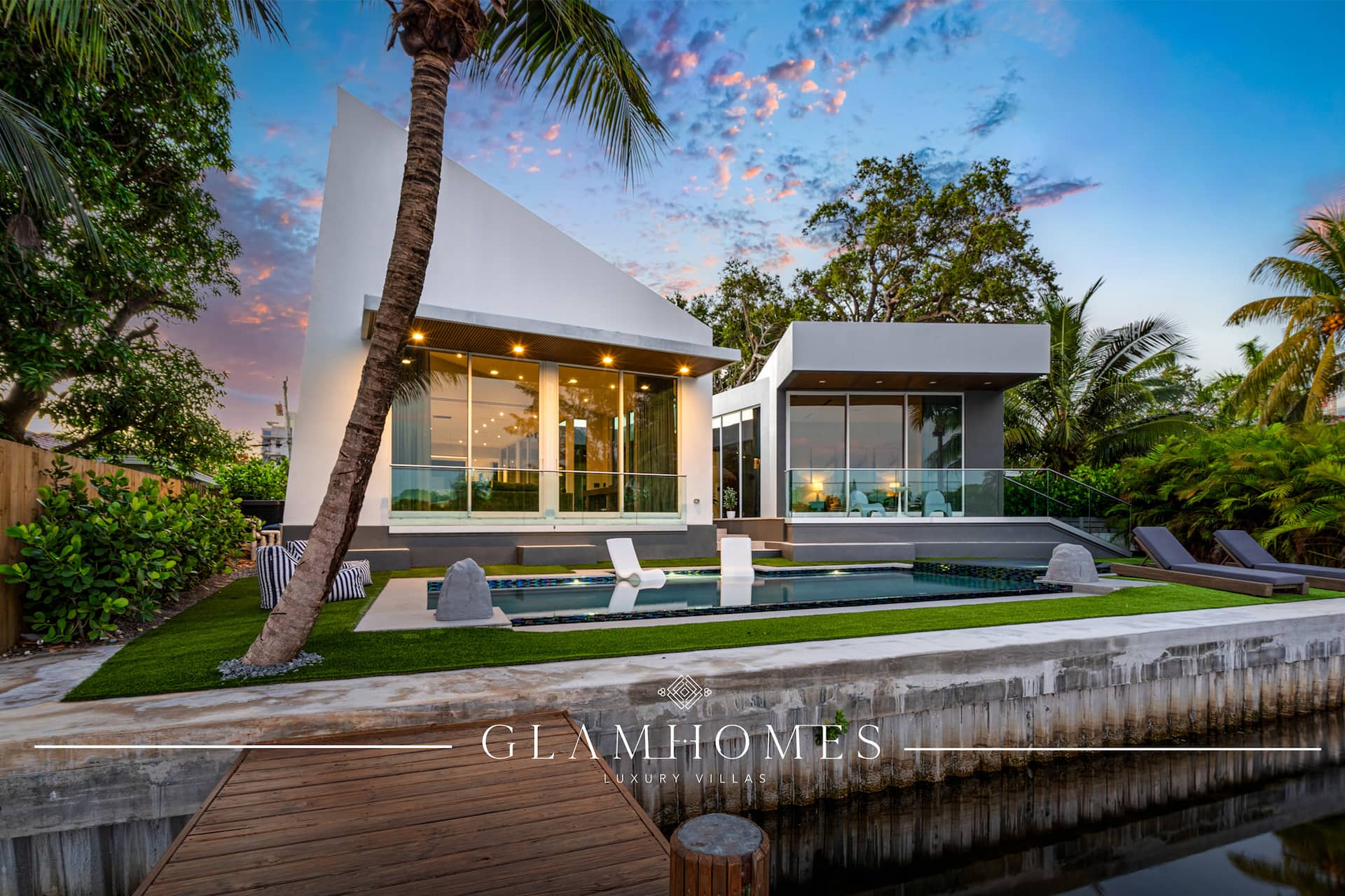 Signature Waterfront Villa by The Glamhomes