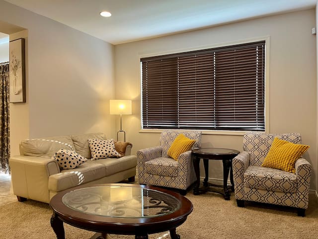 Bonavista Cozyville, Roomy 4 bedroom house gallery image 4