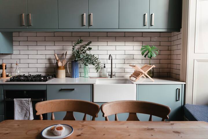 Beautiful Central Edinburgh apartment