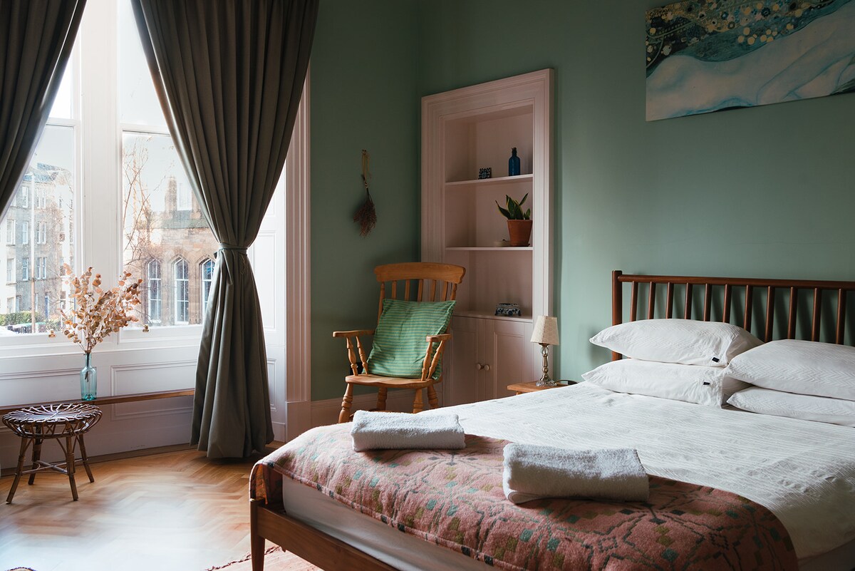 საძინებელი 1