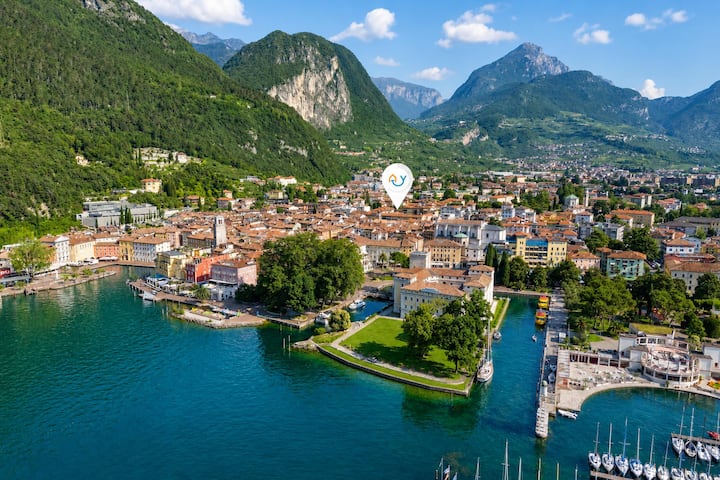 Casa Lucia In Riva Town - By Happy Rentals - Riva del Garda