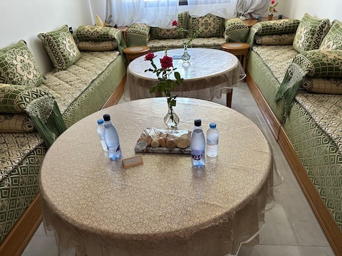 Top performing Airbnb: Premium comfort, 150m from beach, 2 swimming pools in Harhoura