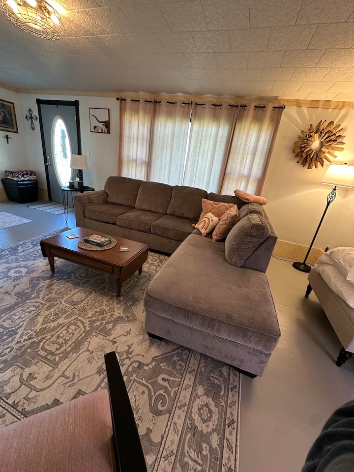 მისაღები ოთახი