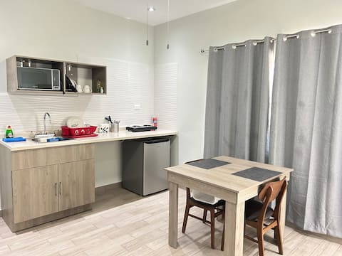 Top performing Airbnb: Detached loft 403C. Search UANL. We invoice in San Nicolás De Los Garza