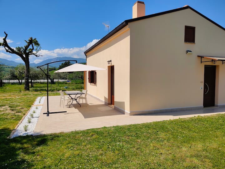 La Casetta: Casa Con Ampio Giardino - Abruzzo