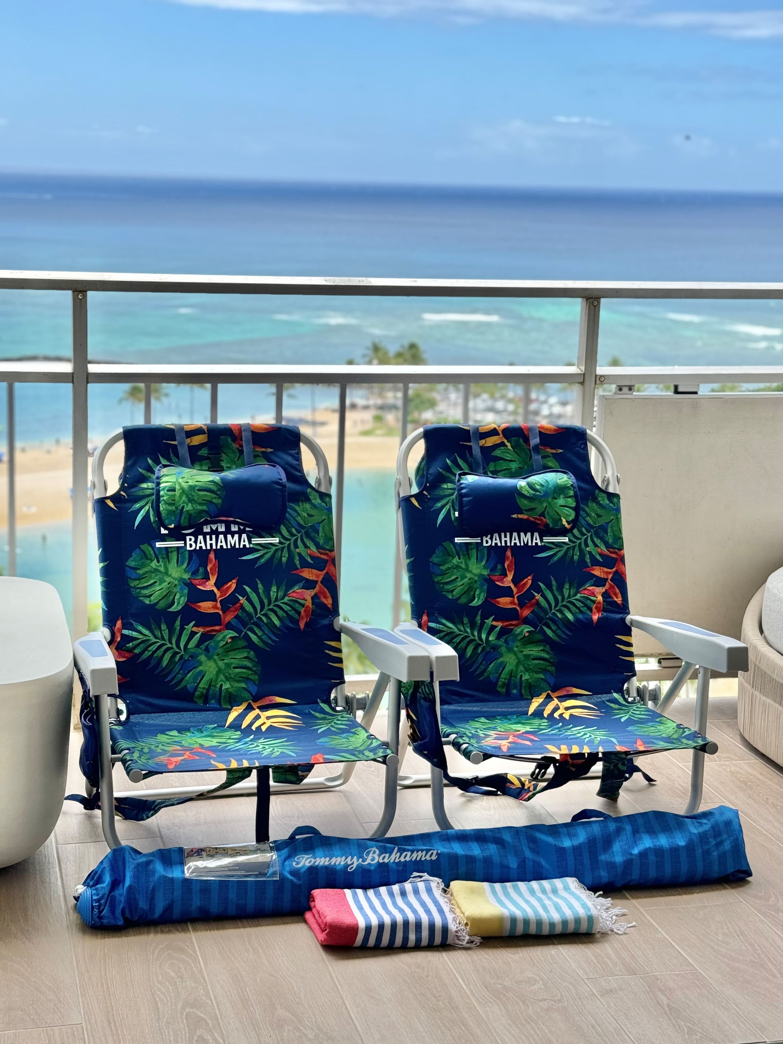 Condo in Honolulu · ★4.94 · 1 bedroom · 2 beds · 1 private bath - Image 38