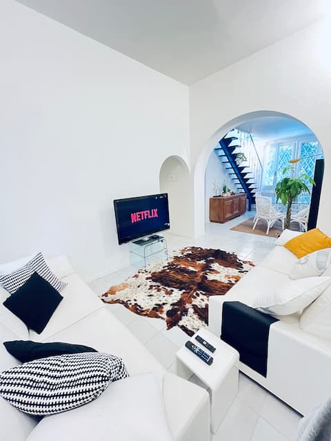 Top Airbnb: [In Center & Near Beach] Hydromassage+Free Parking in Forte Dei Marmi