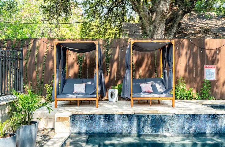 Luxury Home w/ heated pool & spa gallery image 4