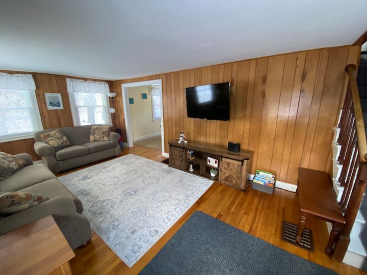 3 Bedroom Home In Downtown North Conway - Conway, NH