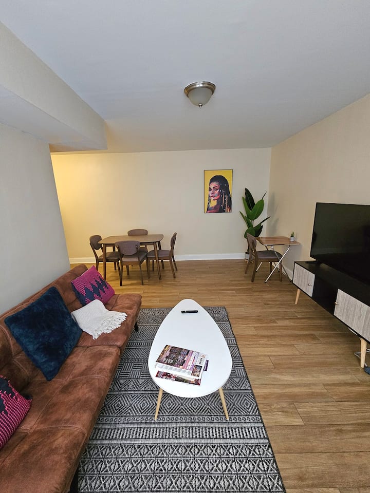 Spacious Dc 1br Apt King Bed Near Mgm & Harbor - Washington D.C., DC