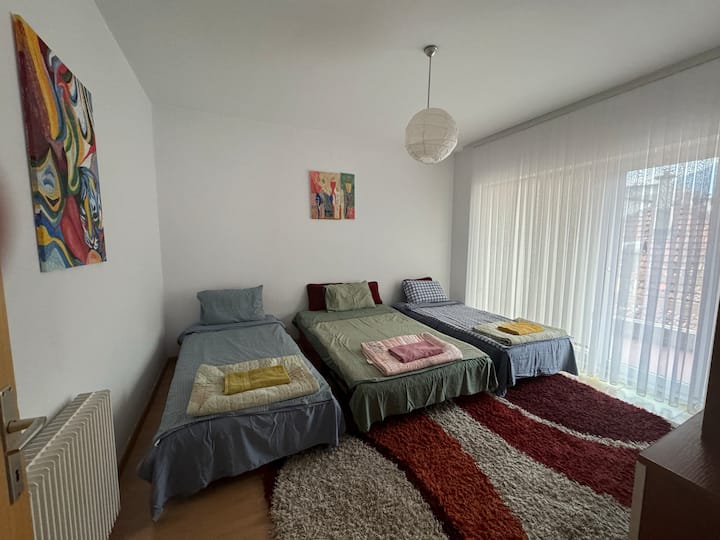 غرفة النوم 2