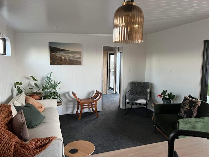 Whakatā Retreat Raglan - Raglan