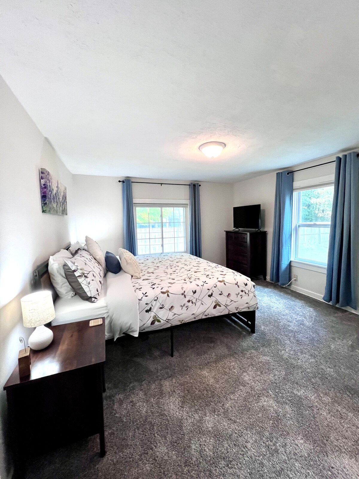 غرفة النوم 1