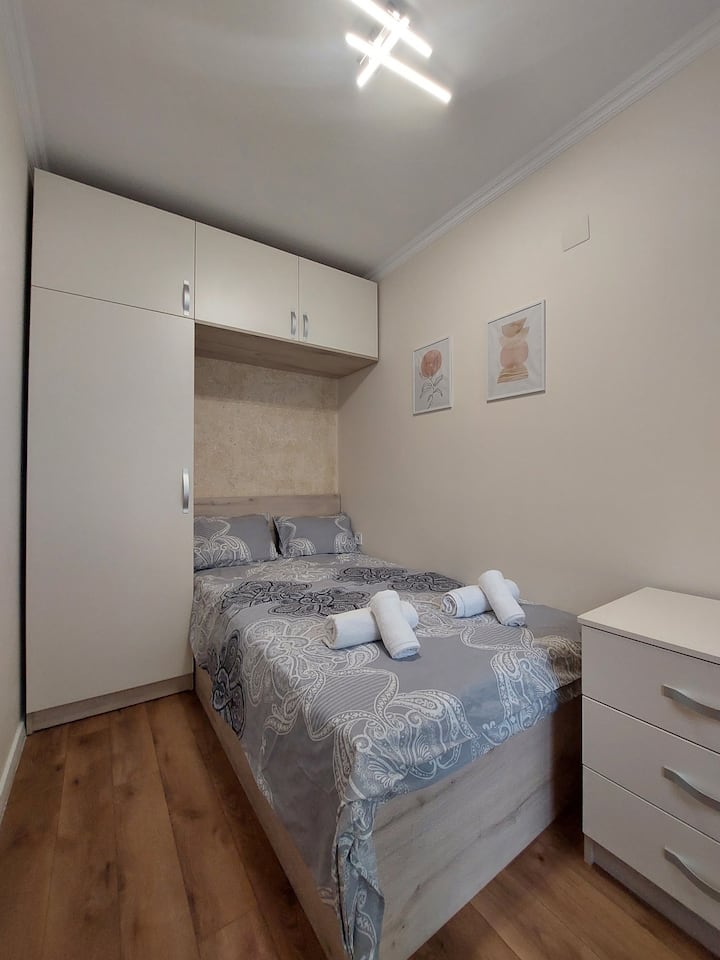 غرفة النوم 1