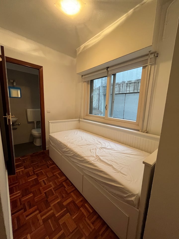 საძინებელი 2