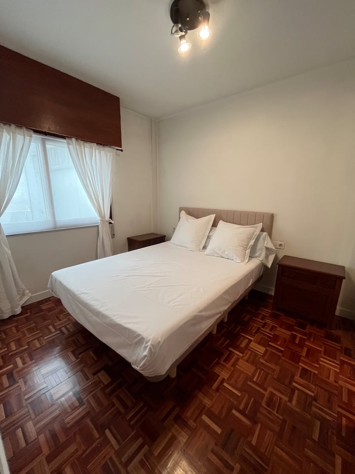 საძინებელი 1