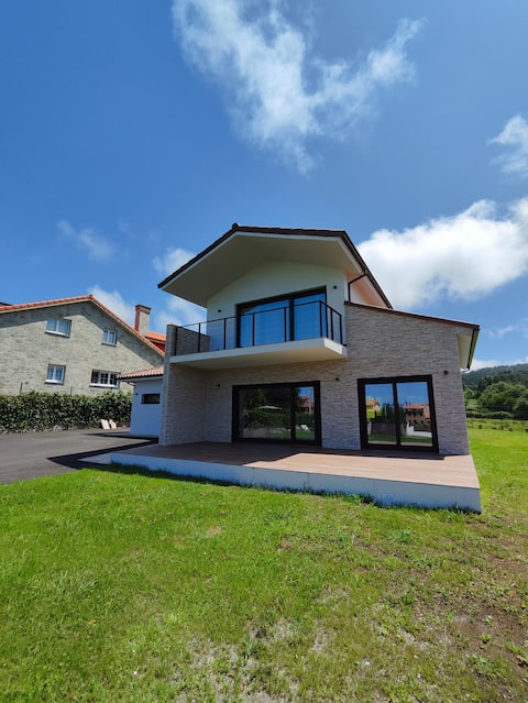 Exclusive villa with pool