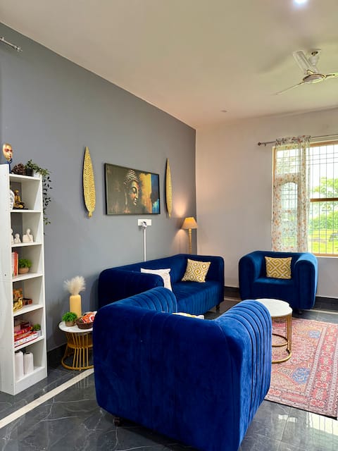 3bhk flat with power bkp on ground floor