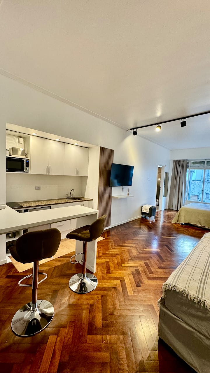 Remodelled studio apartment in Recoleta