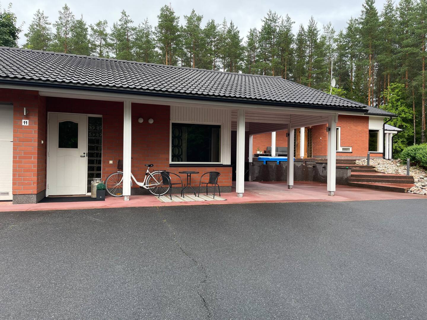Viihtyisä Huoneisto 2