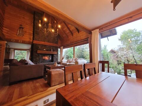 Luxury family house in La Puntilla
