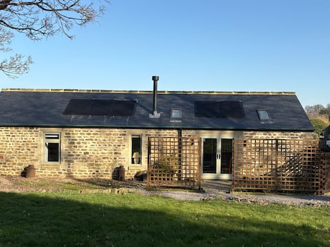 The Old Cowbyre -
village location