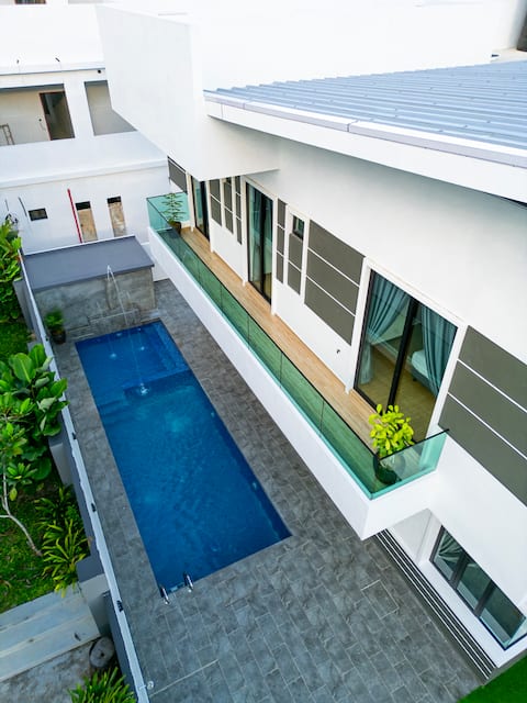 3A D'escape 18Pax PrivatePool Homestay