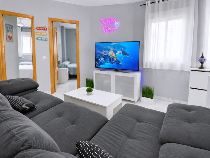 Modern, Quiet, By The Sea, Central, 3 Bedrooms - Estepona