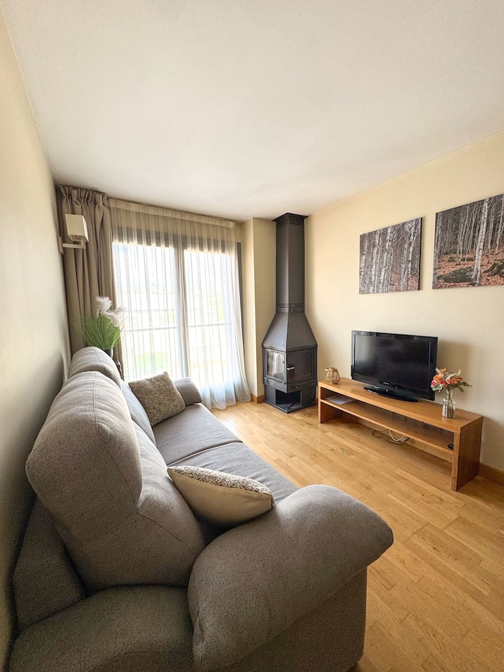 Appartement Meublé 5 Personnes N° 208 - Bourg-Madame