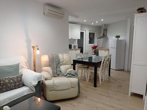 Successful Airbnb property: Nice apartment in Alminares. in Granada