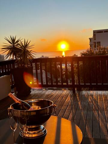 Sea Point Cottage on the Hill gallery image 2