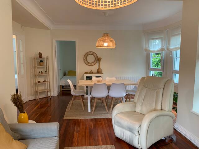 Piso bajo en casa familiar