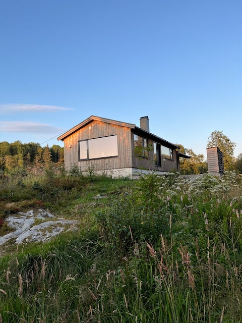 Cabin at Holsnøy in nice nature