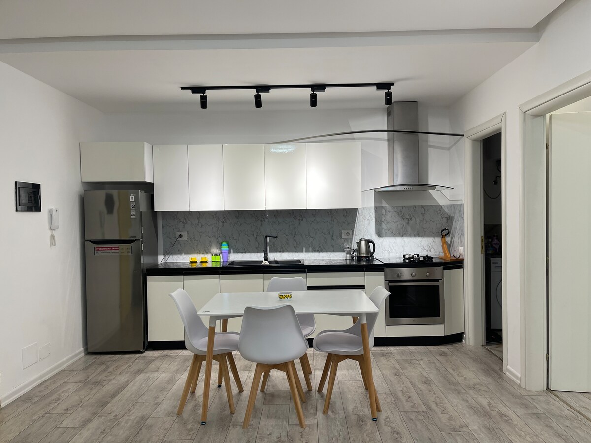 Listing 1205716972407097574