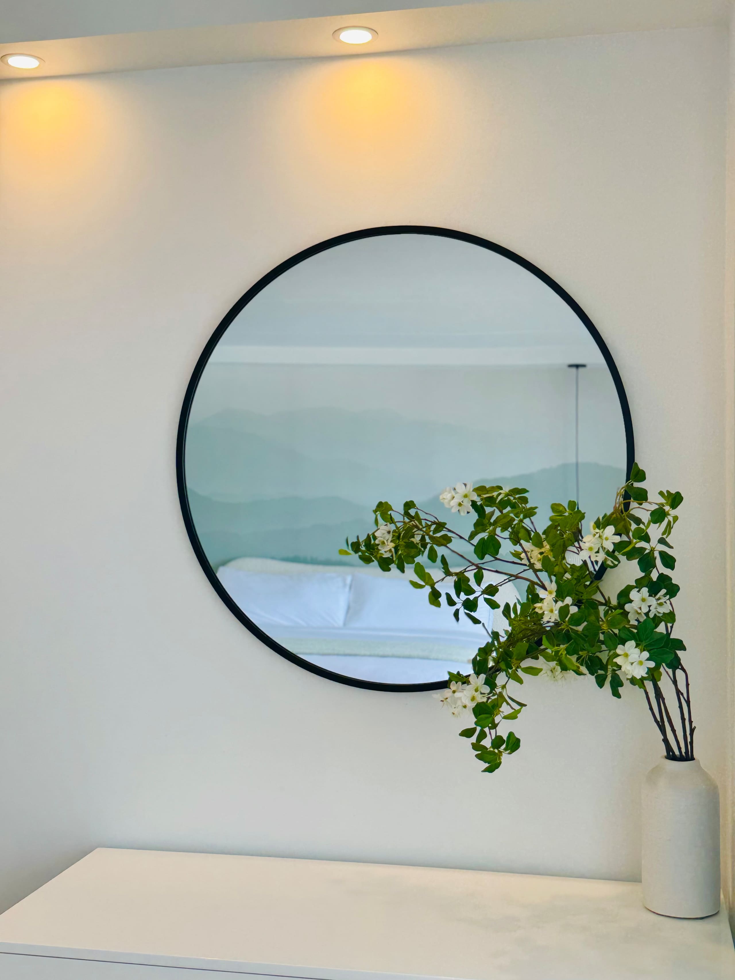 Condo in Honolulu · ★4.94 · 1 bedroom · 2 beds · 1 private bath - Image 18