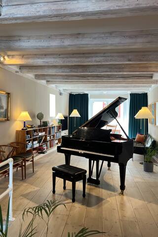 Klosteret – The Luxurious Townhouse of Copenhagen gallery image 2