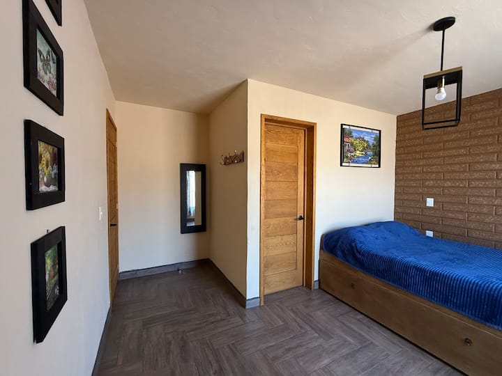 საძინებელი 4