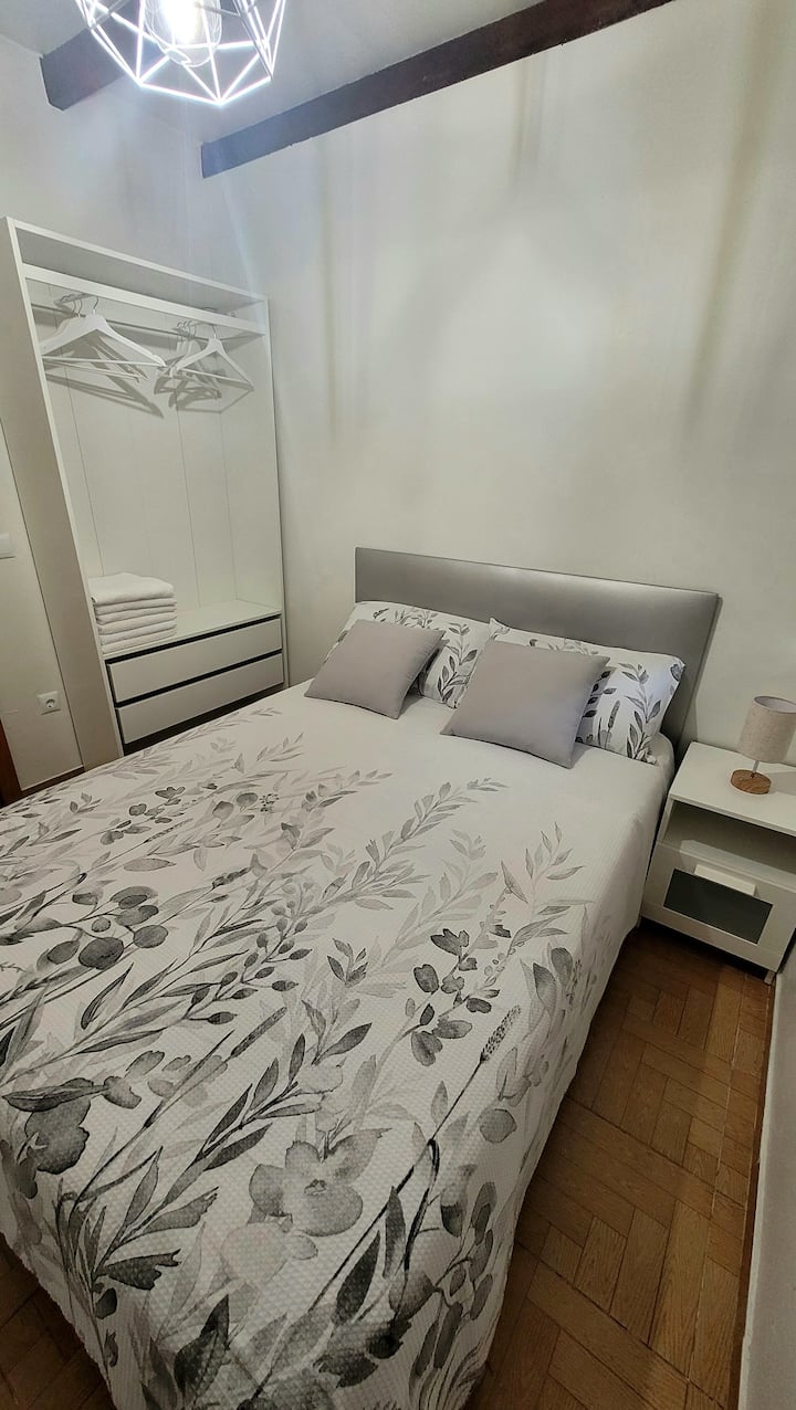 საძინებელი 1