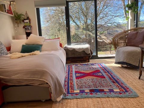 Top performing Airbnb: Deluxe Cabin /Totnes Devon in Totnes