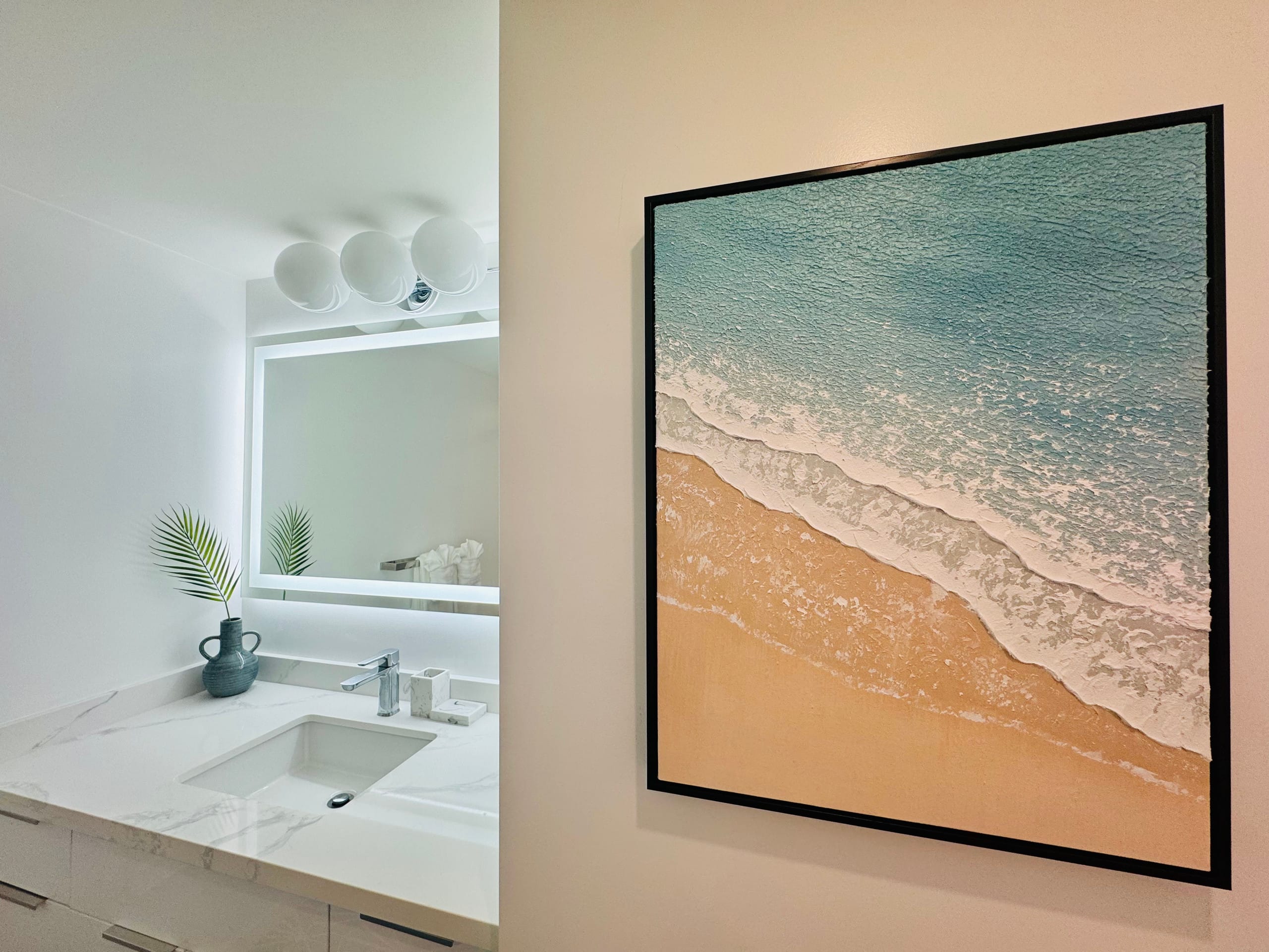 Condo in Honolulu · ★4.97 · 1 bedroom · 2 beds · 1 private bath - Image 22