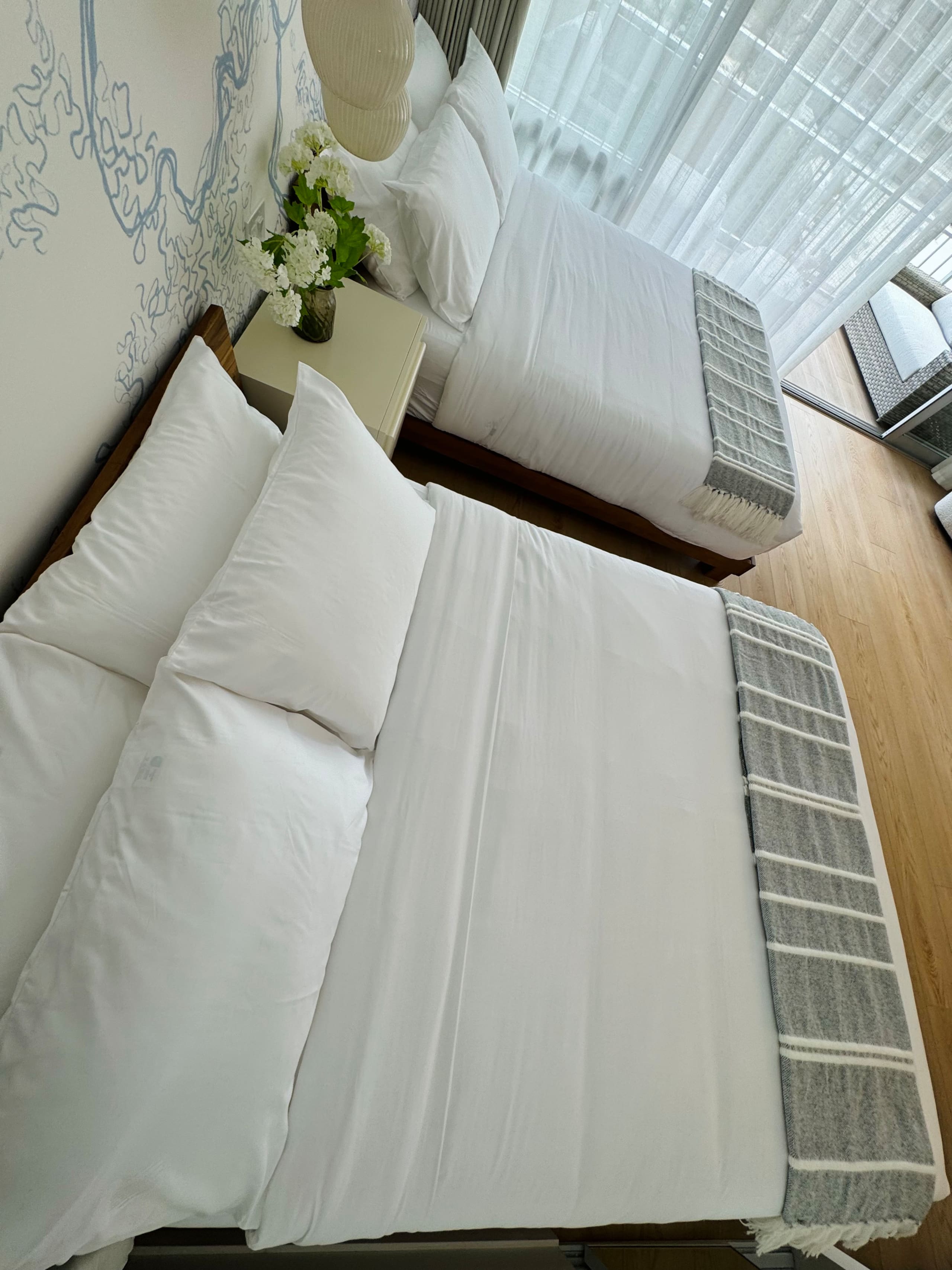 Condo in Honolulu · ★4.88 · 1 bedroom · 3 beds · 1 private bath - Image 21