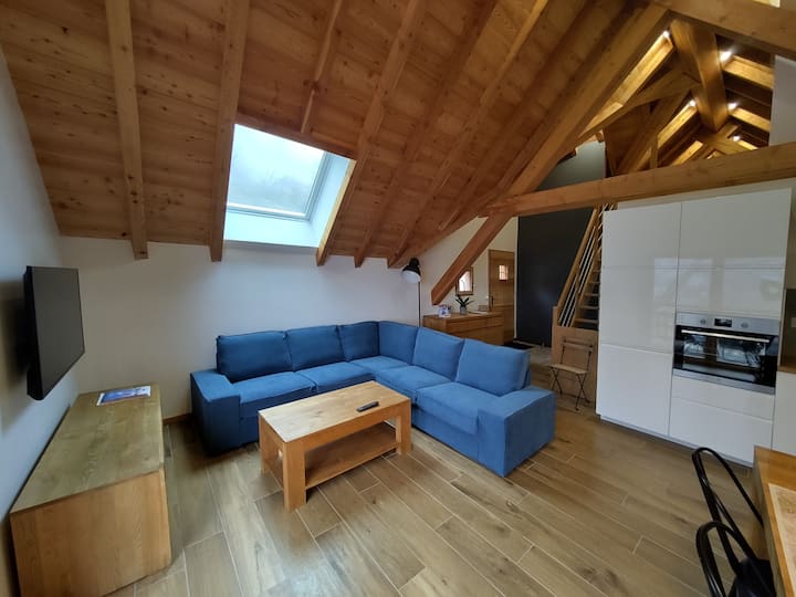Chalet Avec Vue Sur Les  Montagnes Et Au Calme - Oz-en-Oisans