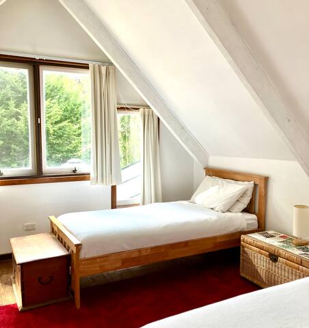 Character bush retreat gallery image 5