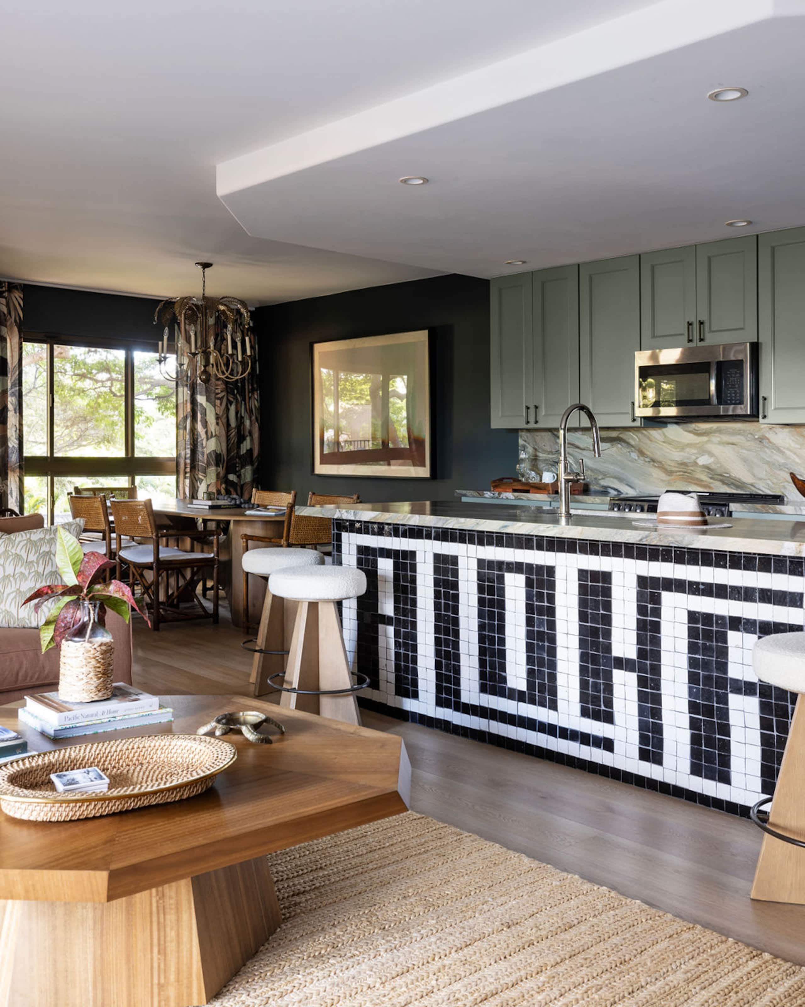 Condo in Lahaina · ★4.96 · 2 bedrooms · 4 beds · 2 private baths - Image 3
